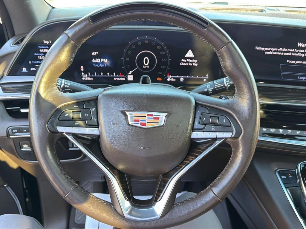 used 2024 Cadillac Escalade ESV car, priced at $72,580