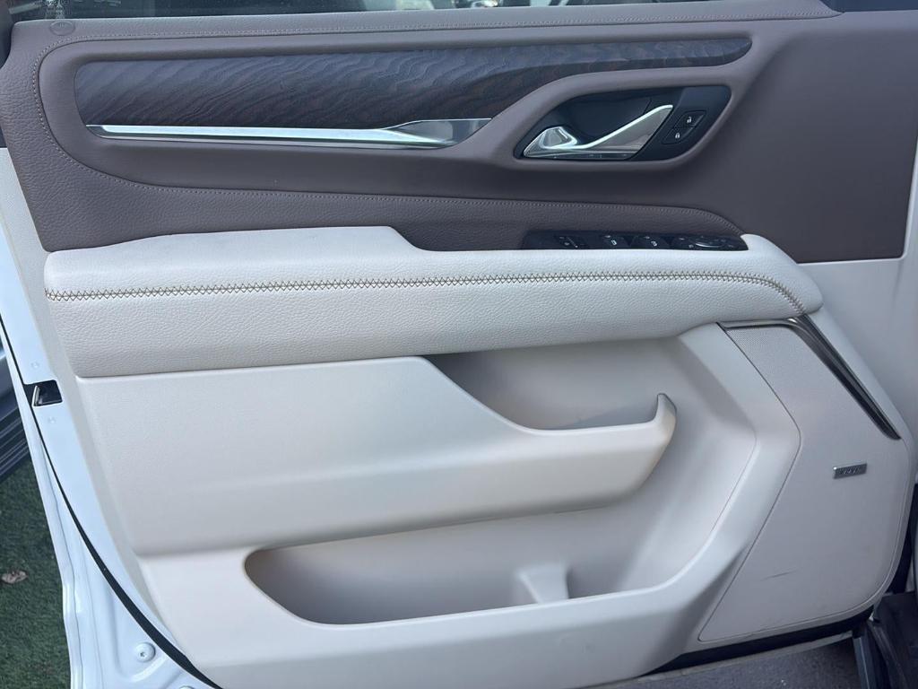 used 2023 GMC Yukon XL car, priced at $64,980