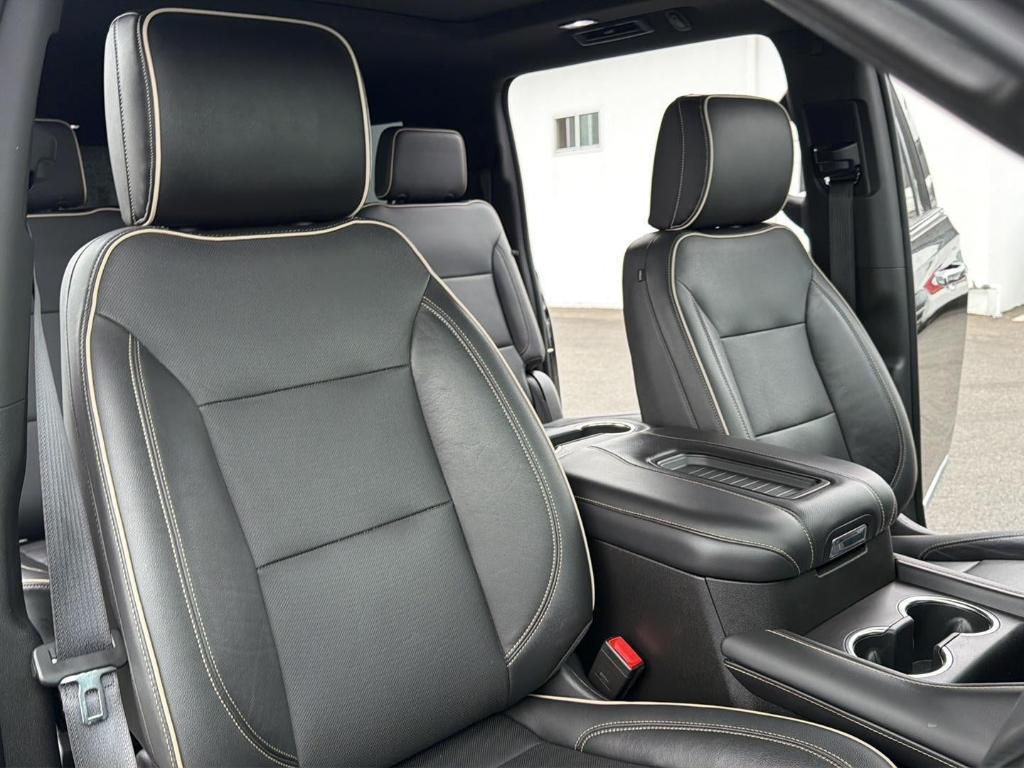 used 2021 GMC Yukon XL car