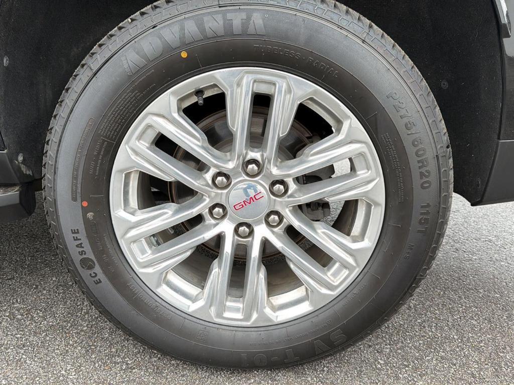 used 2021 GMC Yukon XL car