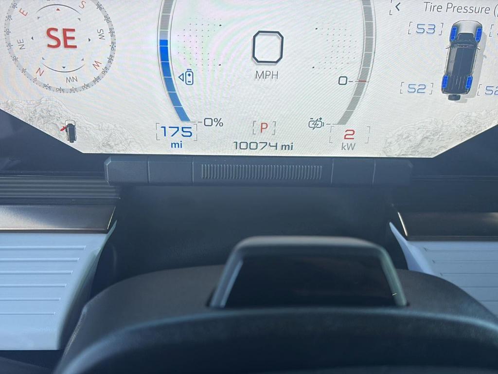 used 2025 GMC HUMMER EV SUV car, priced at $78,065