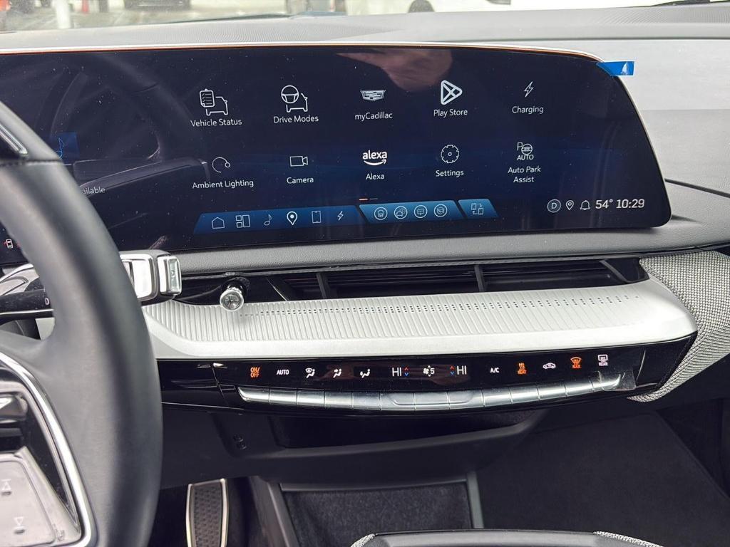 used 2025 Cadillac OPTIQ car, priced at $39,980