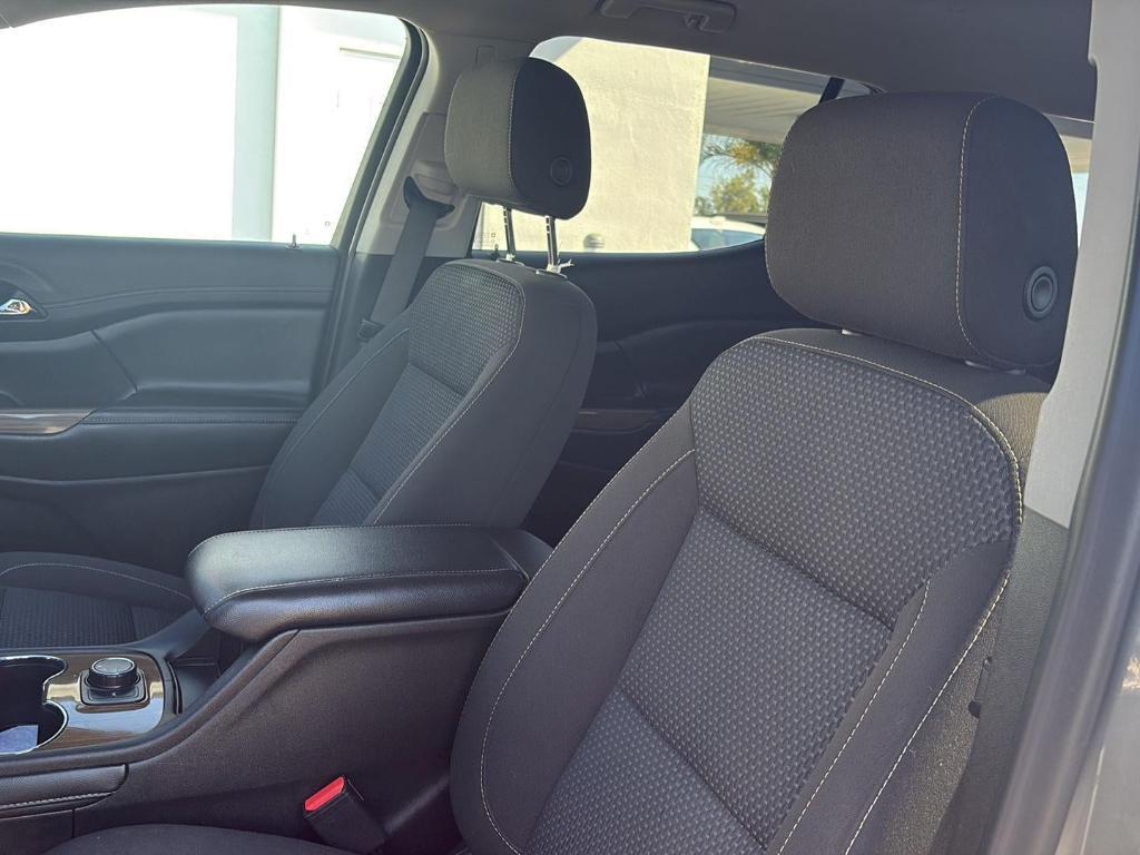 used 2023 GMC Acadia car, priced at $23,920