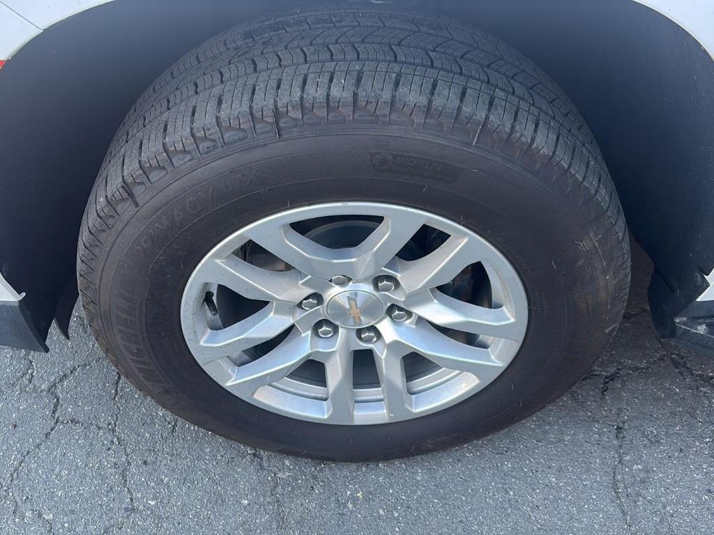 used 2022 Chevrolet Suburban car, priced at $39,920