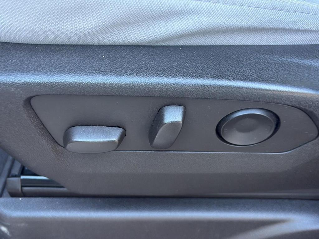 used 2022 Chevrolet Suburban car, priced at $39,920