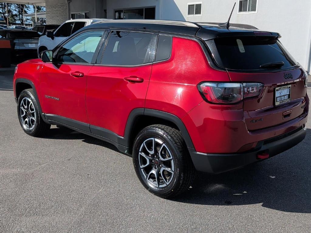 used 2025 Jeep Compass car, priced at $21,065