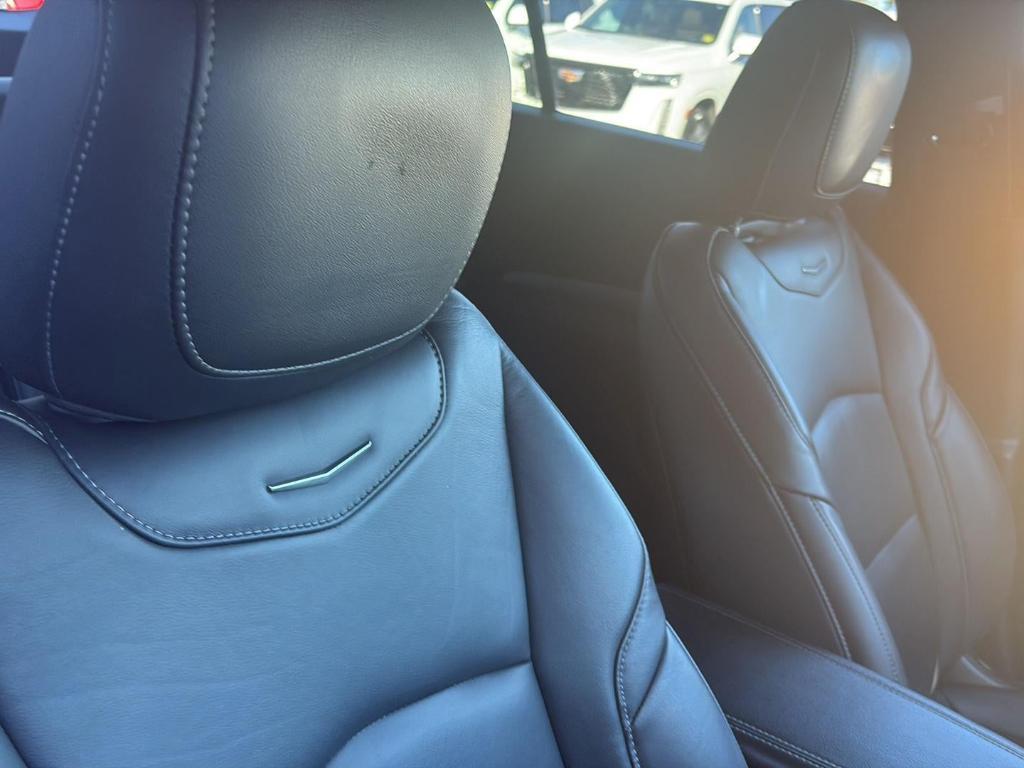 used 2023 Cadillac XT4 car, priced at $21,320