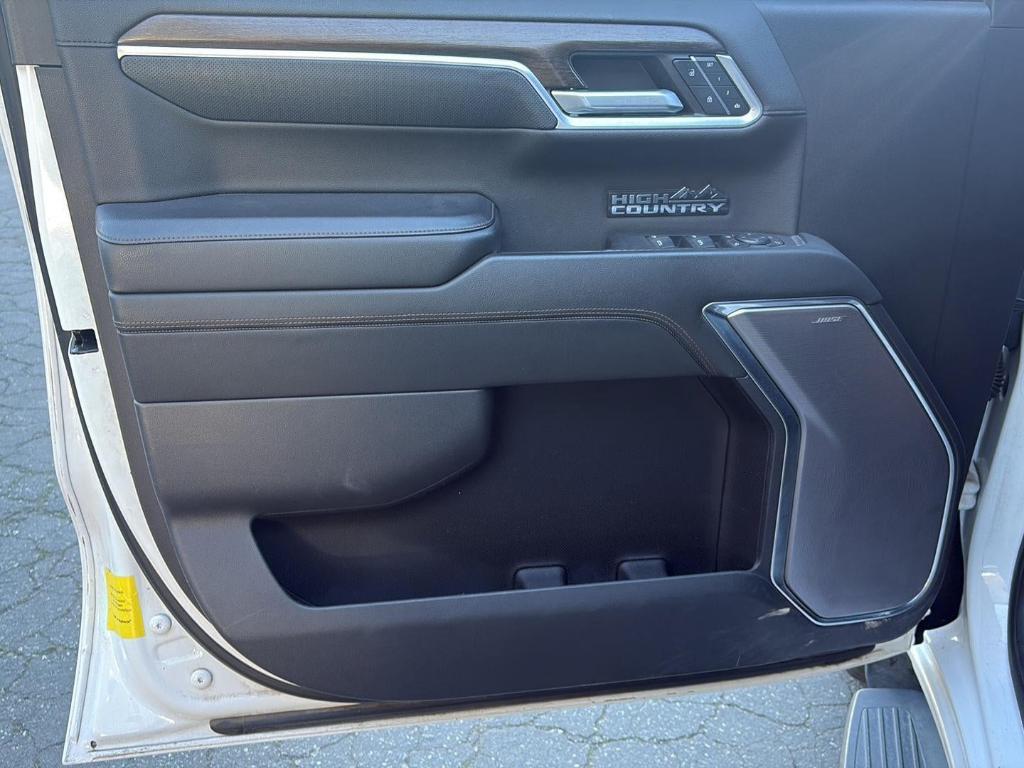 used 2022 Chevrolet Silverado 1500 car, priced at $38,820