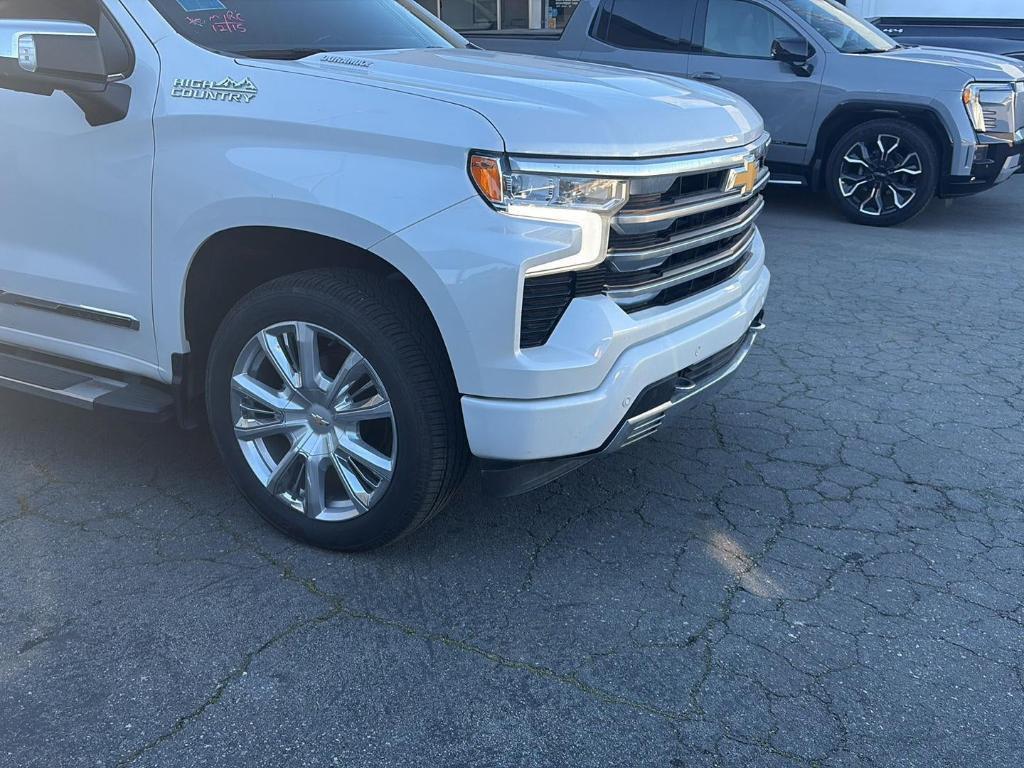 used 2022 Chevrolet Silverado 1500 car, priced at $38,820