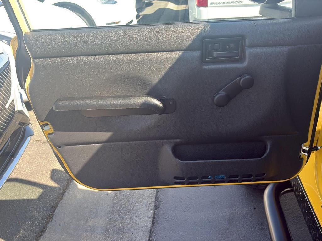 used 2006 Jeep Wrangler car, priced at $16,065