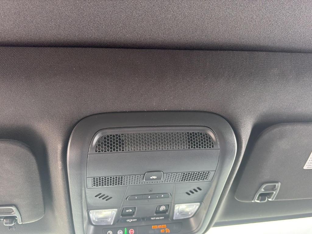 used 2025 Cadillac XT5 car, priced at $38,600