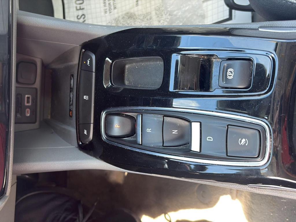 used 2022 Chevrolet Bolt EUV car, priced at $14,980