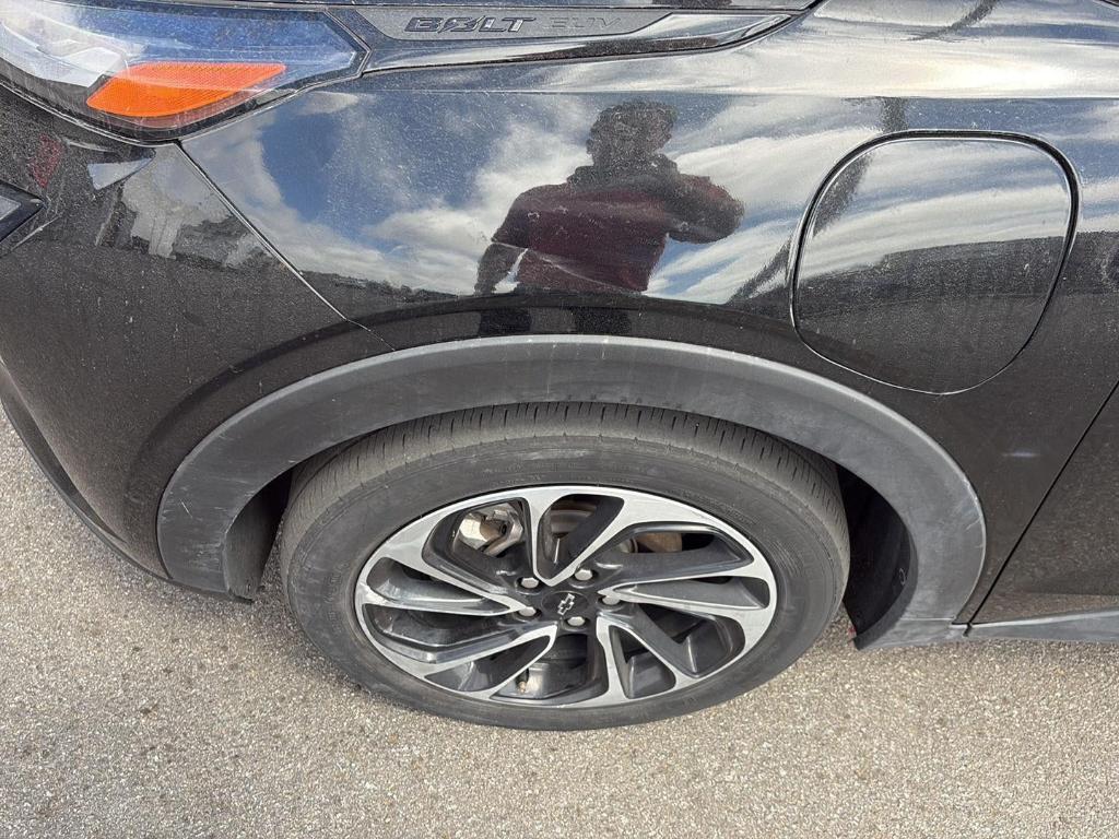 used 2022 Chevrolet Bolt EUV car, priced at $14,980
