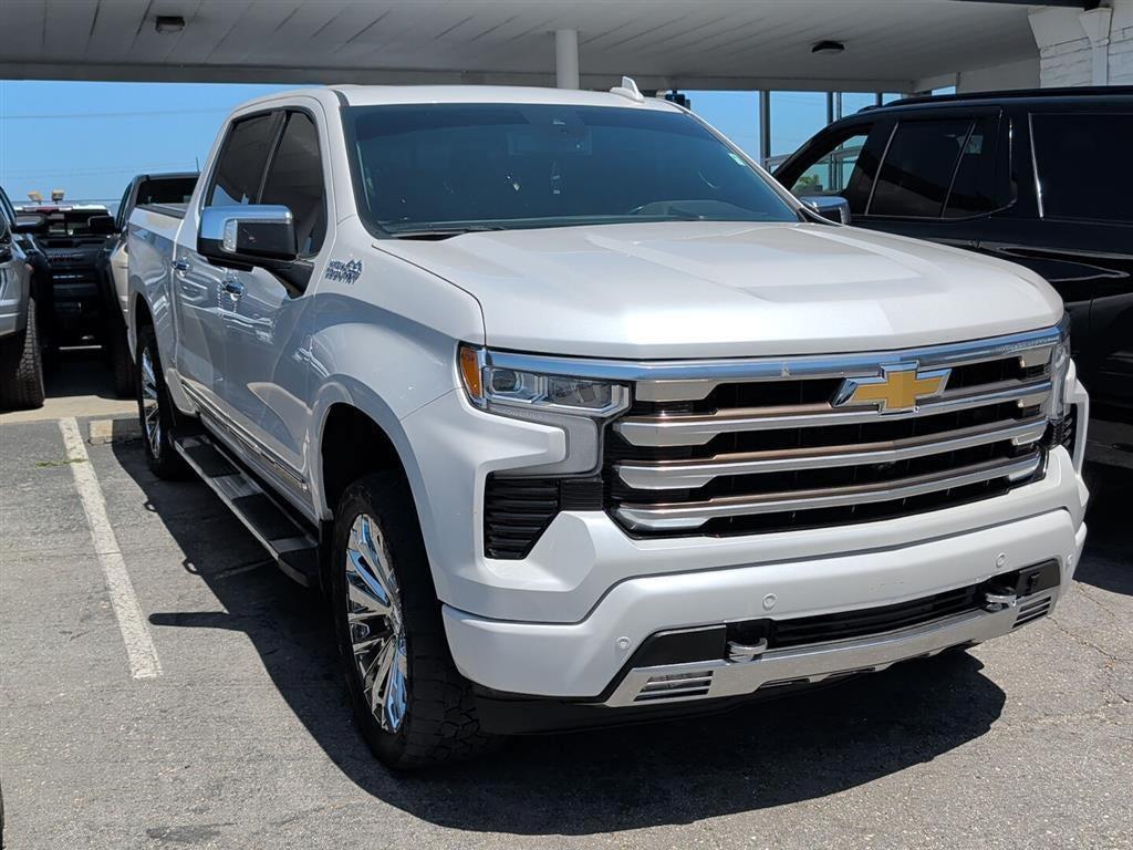 used 2022 Chevrolet Silverado 1500 car, priced at $41,065