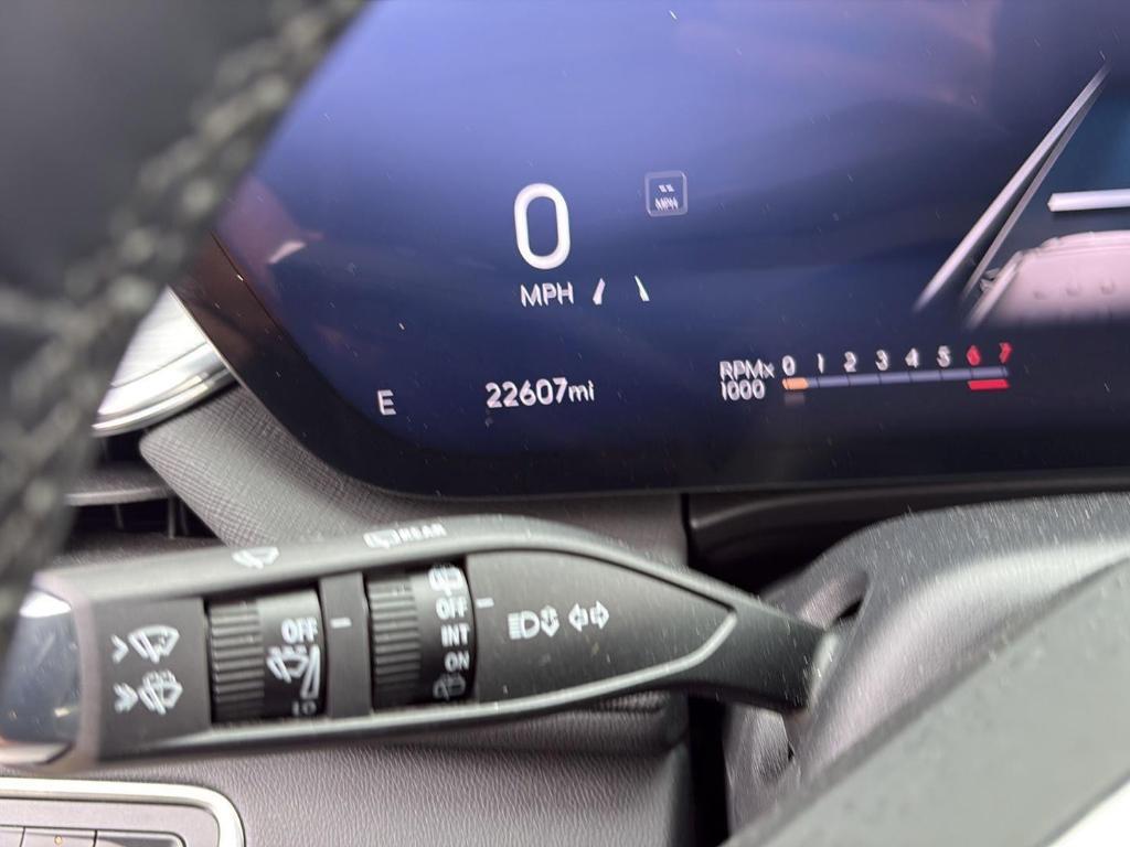 used 2025 Buick Enclave car, priced at $35,980