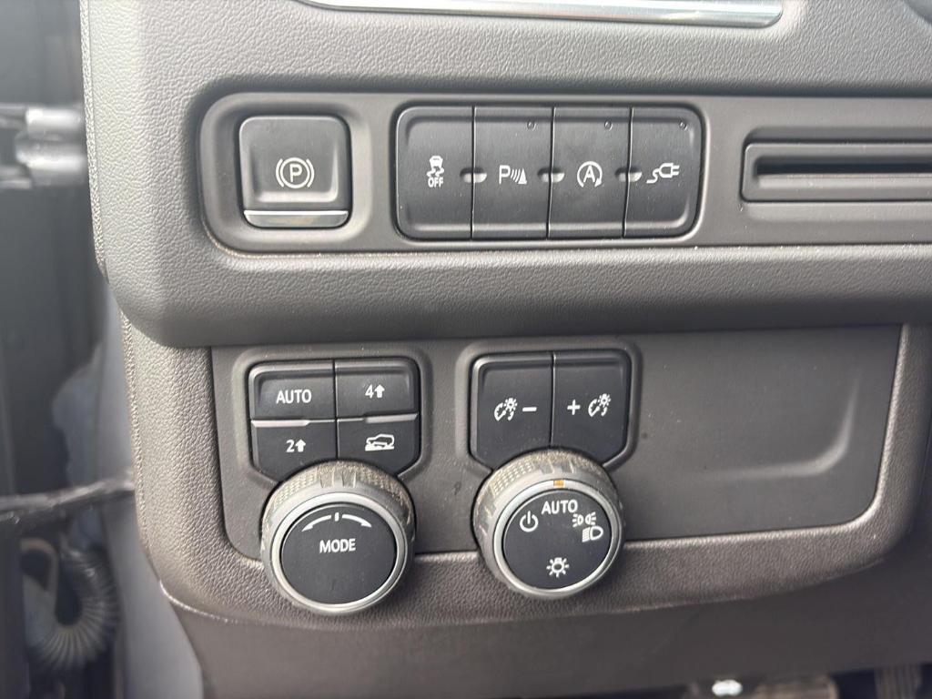 used 2021 Chevrolet Tahoe car, priced at $39,980