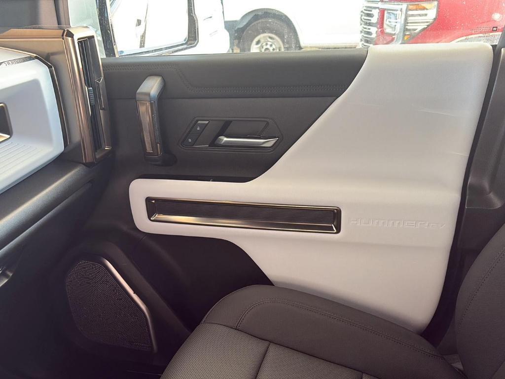 used 2025 GMC HUMMER EV SUV car, priced at $79,980