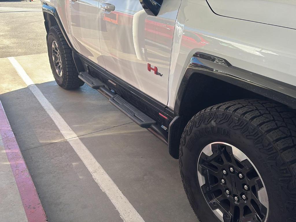 used 2025 GMC HUMMER EV SUV car, priced at $79,980