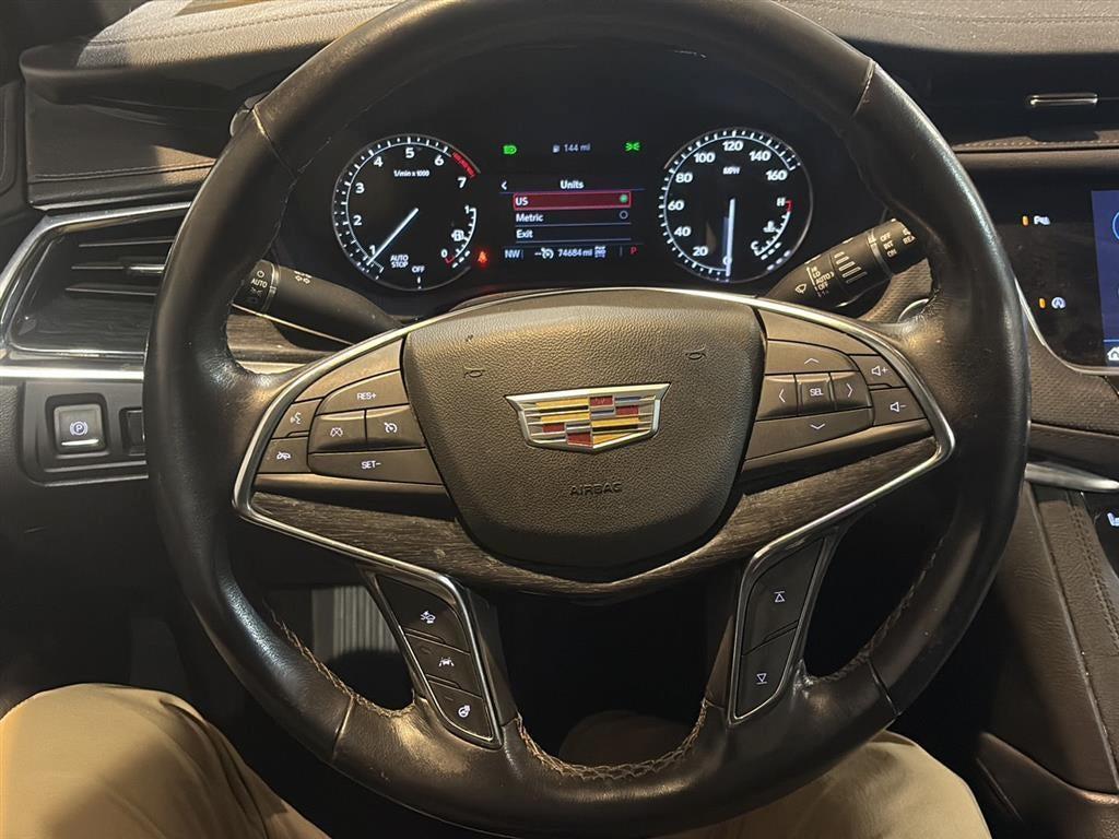 used 2021 Cadillac XT5 car, priced at $21,980