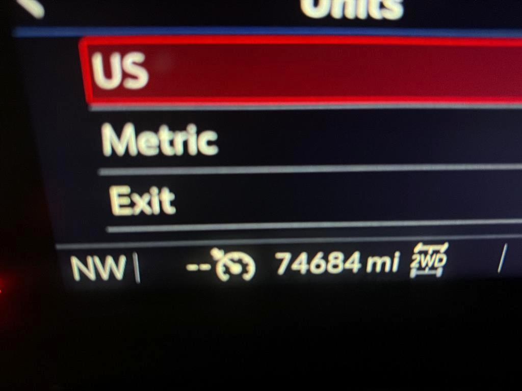 used 2021 Cadillac XT5 car, priced at $21,980