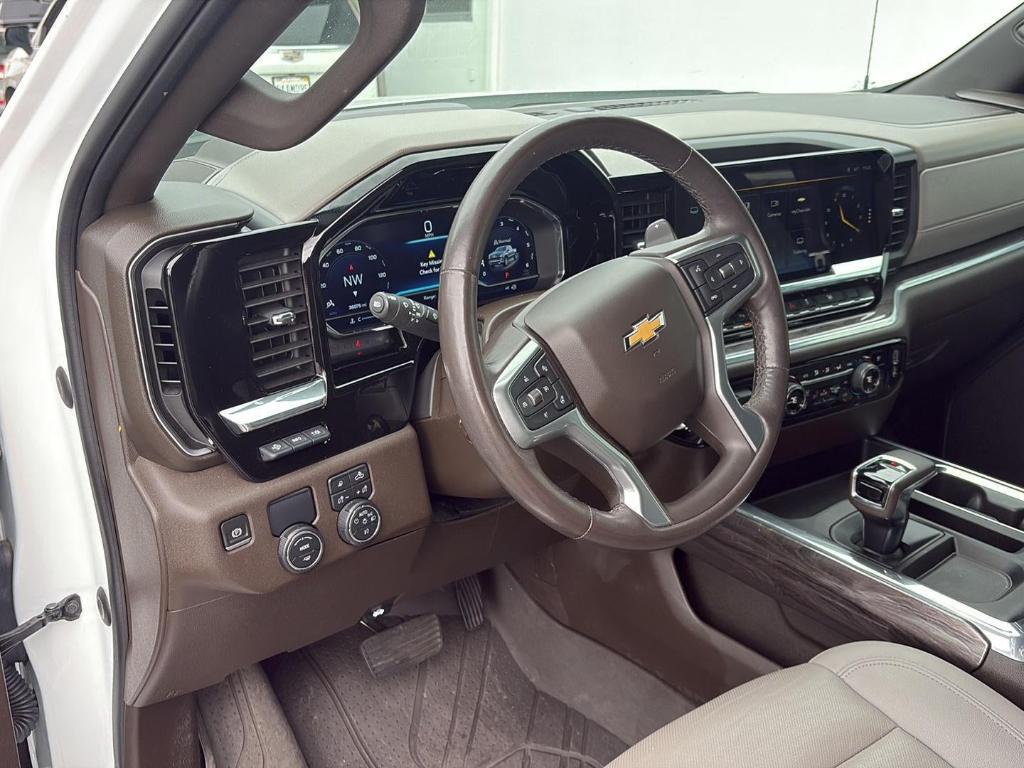 used 2022 Chevrolet Silverado 1500 car, priced at $42,980