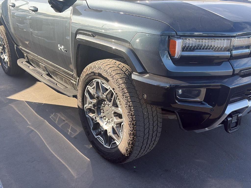 used 2025 GMC HUMMER EV SUV car, priced at $79,920