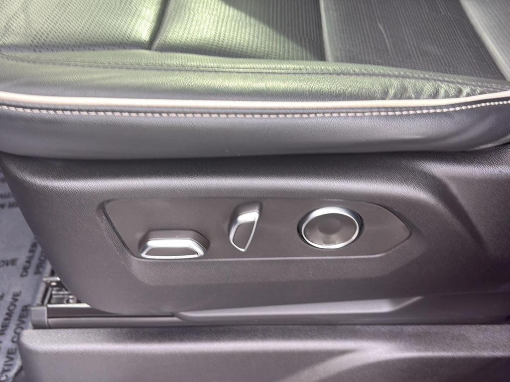 used 2023 Cadillac Escalade ESV car, priced at $57,980