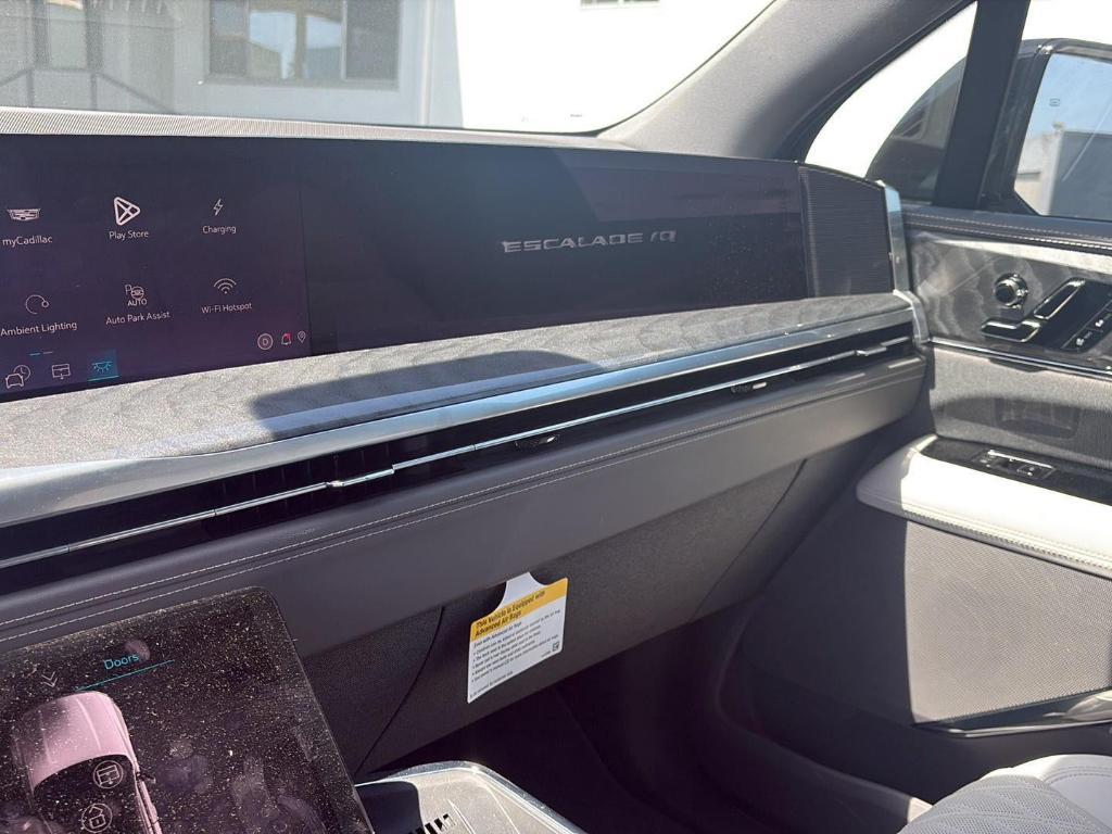 used 2025 Cadillac Escalade IQ car, priced at $119,065