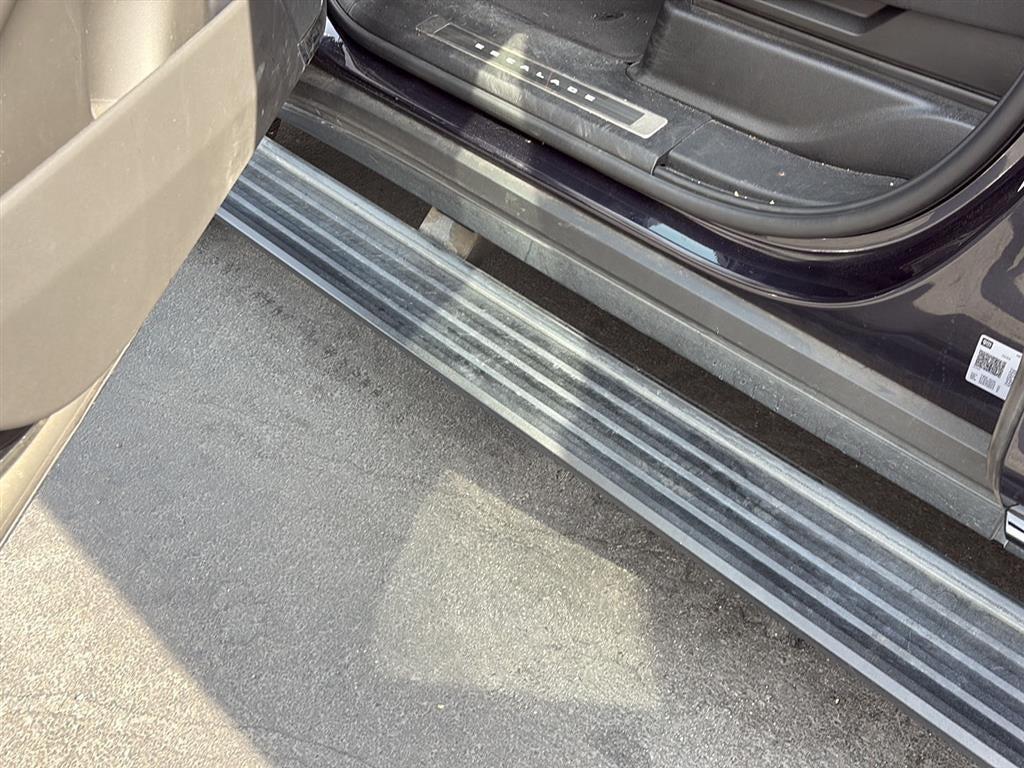 used 2024 Cadillac Escalade car, priced at $85,980