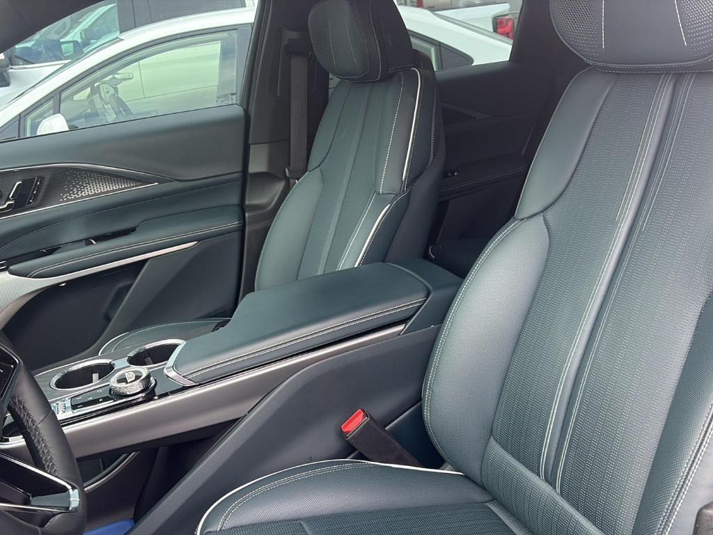 used 2024 Cadillac LYRIQ car, priced at $38,980