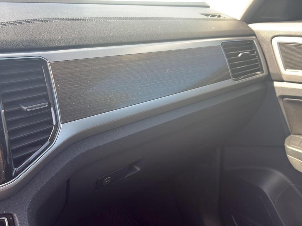 used 2018 Volkswagen Atlas car, priced at $13,065
