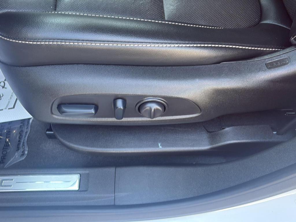 used 2023 GMC Acadia car, priced at $21,965
