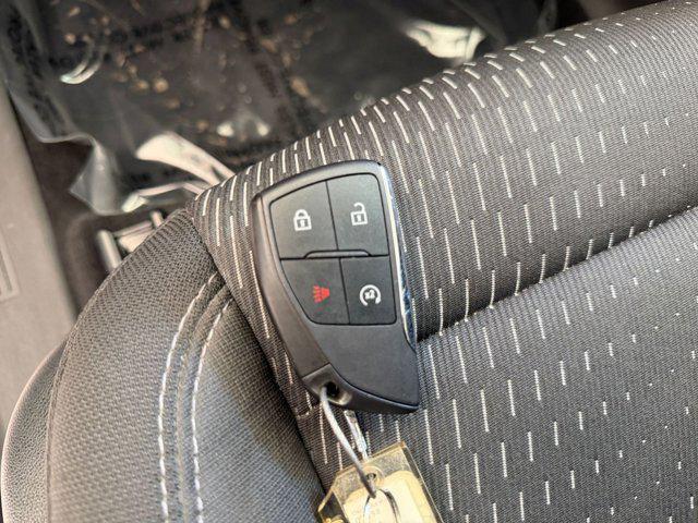 used 2025 Chevrolet Equinox car, priced at $25,143