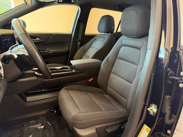 used 2025 Chevrolet Equinox car, priced at $25,143