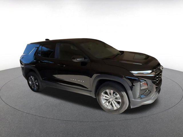 used 2025 Chevrolet Equinox car, priced at $25,143