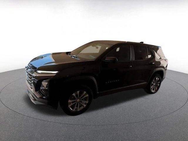 used 2025 Chevrolet Equinox car, priced at $25,143