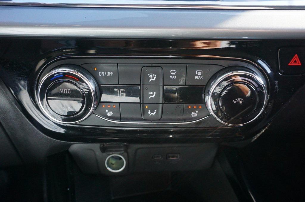 used 2025 Chevrolet Trax car, priced at $20,990