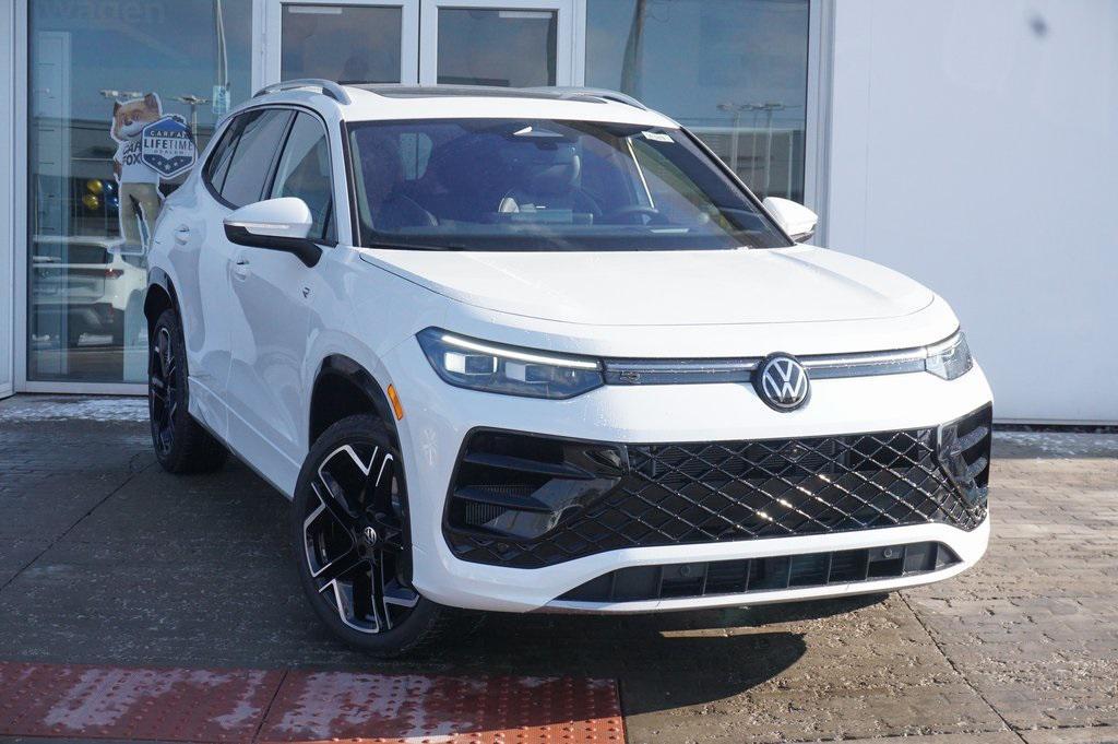 new 2026 Volkswagen Tiguan car, priced at $45,521