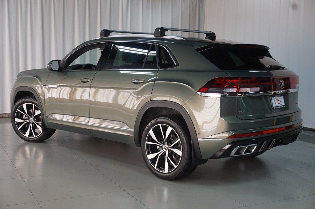 new 2026 Volkswagen Atlas Cross Sport car, priced at $50,969