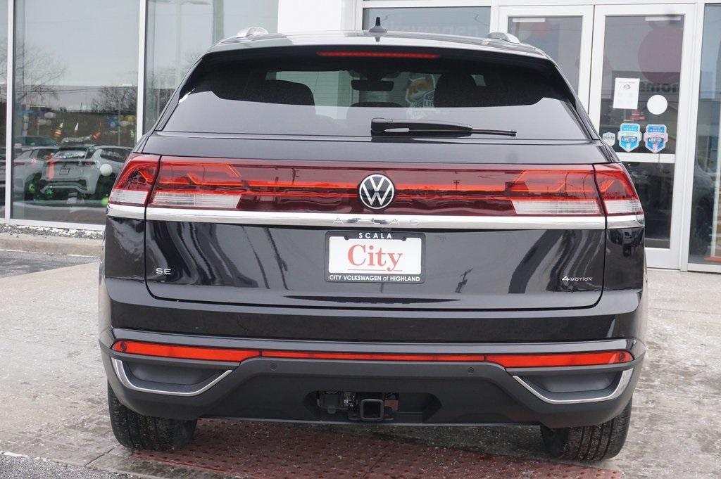 new 2026 Volkswagen Atlas Cross Sport car, priced at $44,406