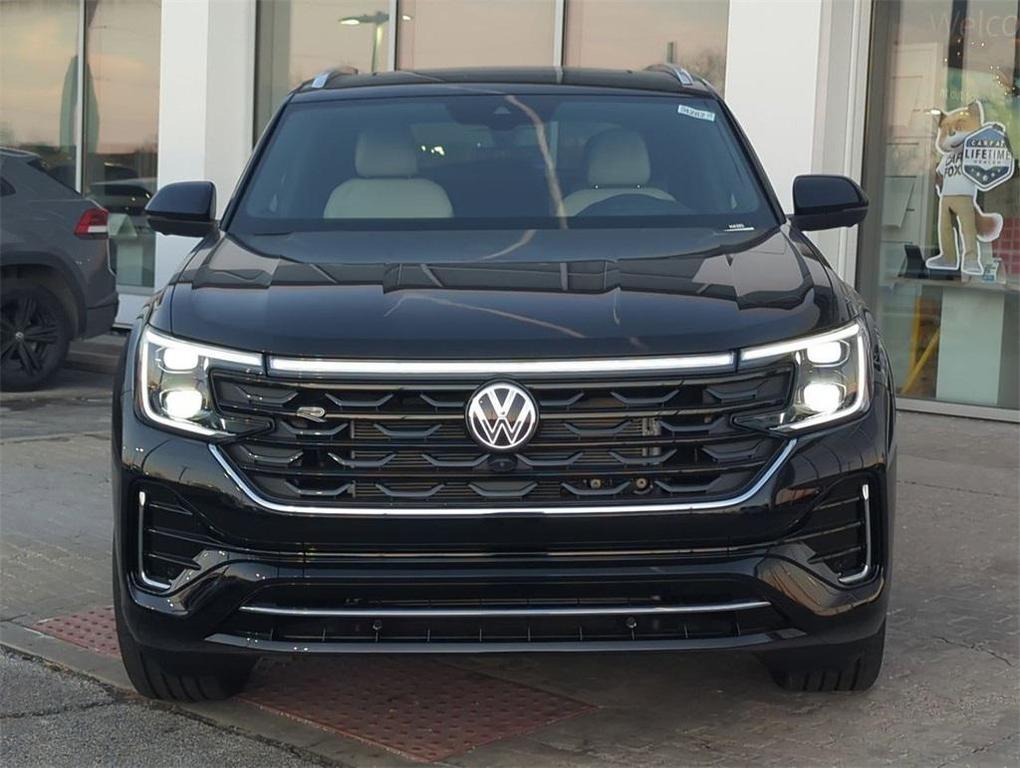 new 2026 Volkswagen Atlas Cross Sport car, priced at $51,969