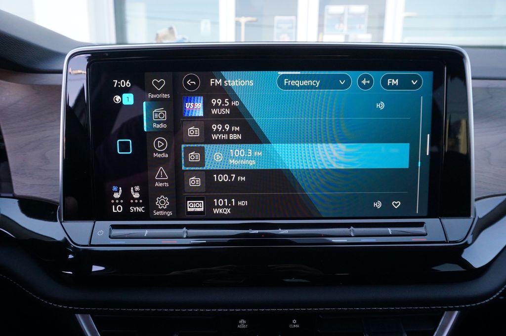 used 2026 Volkswagen Atlas car, priced at $44,178