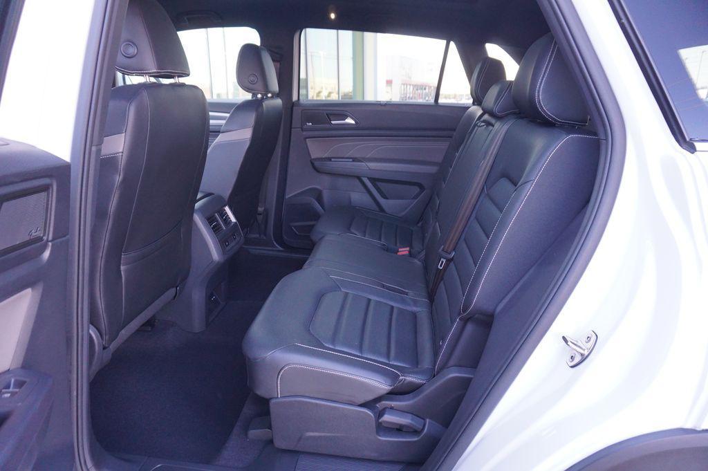 used 2021 Volkswagen Atlas Cross Sport car, priced at $25,990