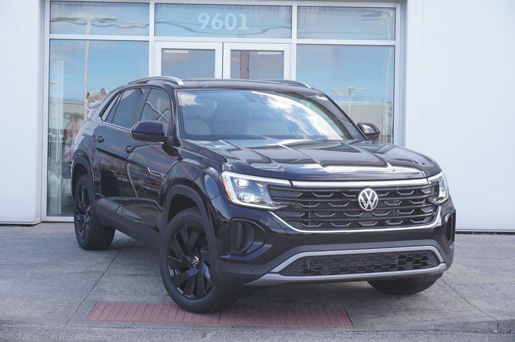 new 2026 Volkswagen Atlas Cross Sport car, priced at $43,406