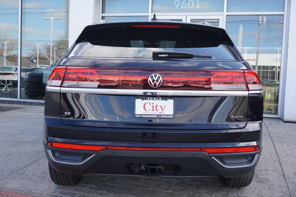 new 2026 Volkswagen Atlas Cross Sport car, priced at $43,406
