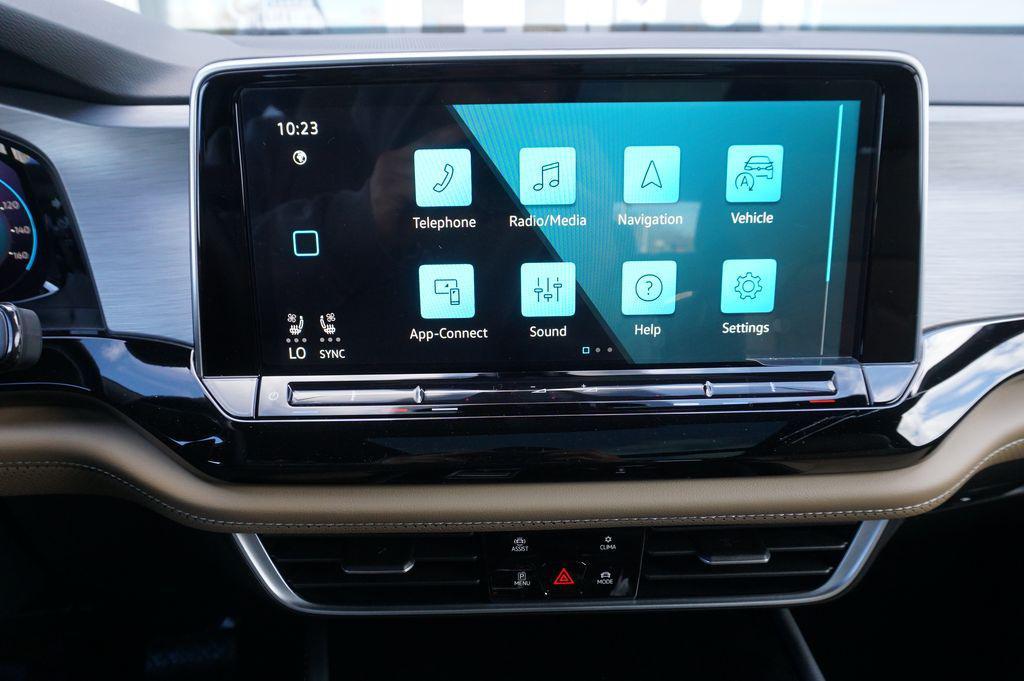 new 2026 Volkswagen Atlas Cross Sport car, priced at $43,406