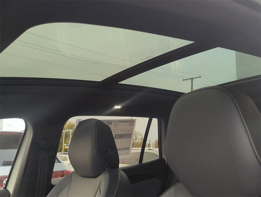 new 2026 Volkswagen Tiguan car, priced at $39,291