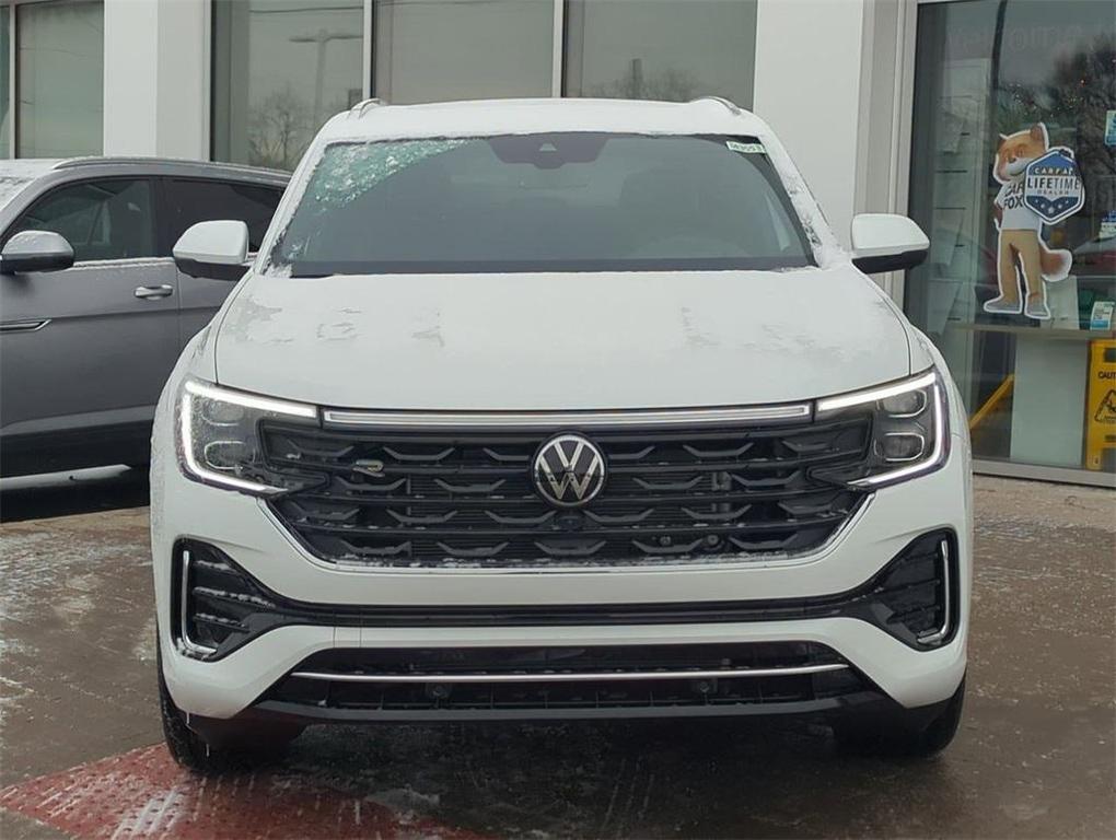 new 2026 Volkswagen Atlas Cross Sport car, priced at $52,197