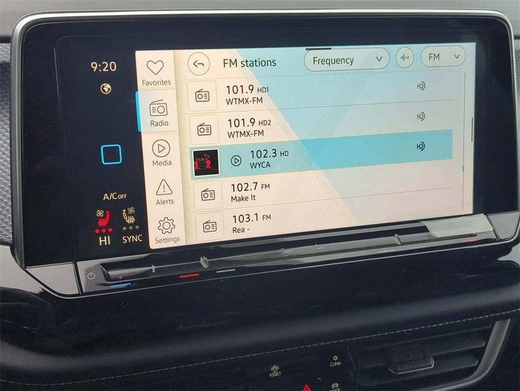 new 2026 Volkswagen Atlas Cross Sport car, priced at $52,197