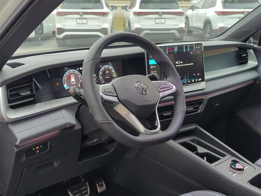 new 2026 Volkswagen Tiguan car, priced at $39,233